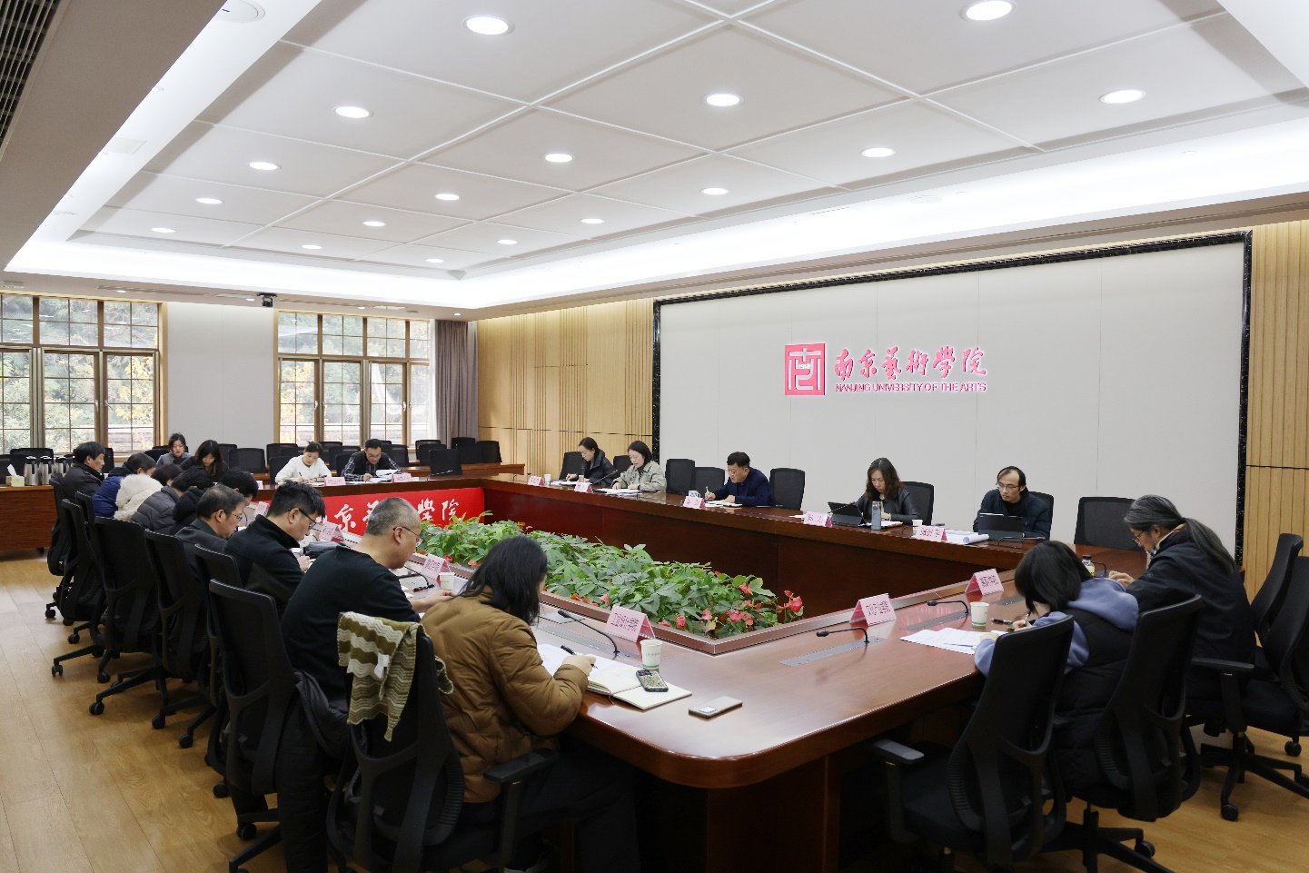 电子邮箱：jwfw@nua.edu.cn