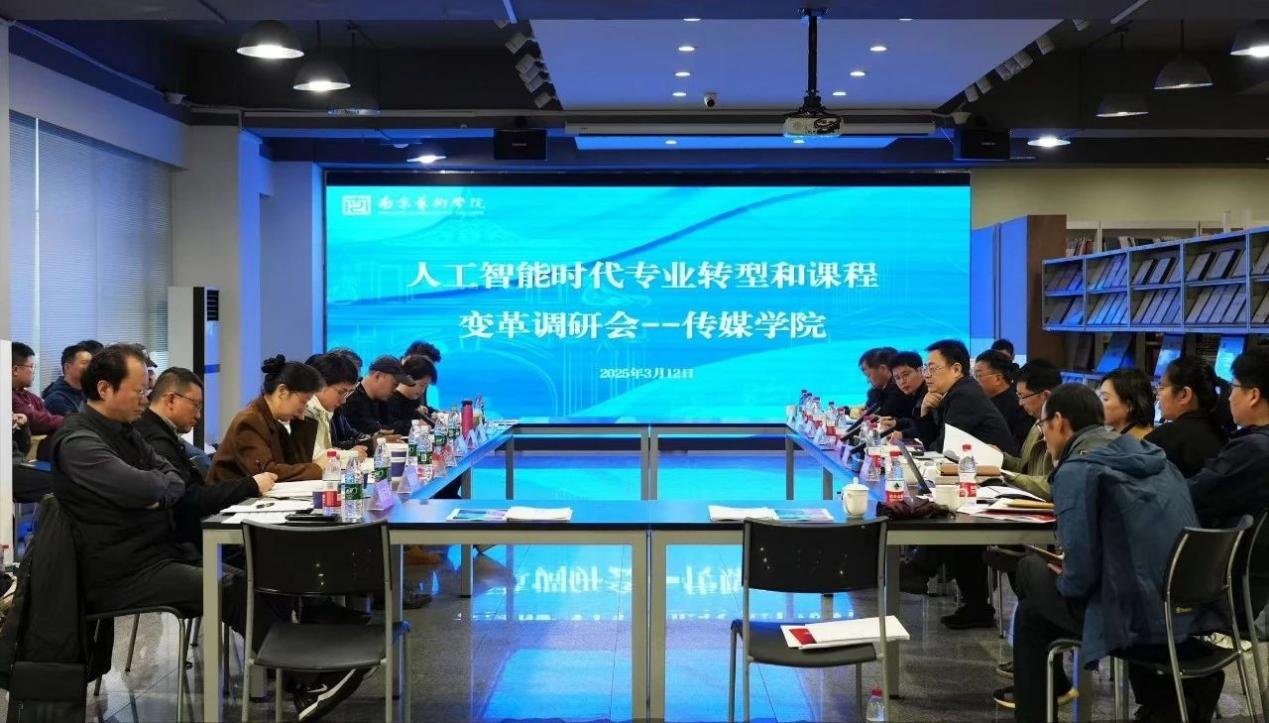 图片 6.png 中央HTH最新版下载工作领导小组秘书